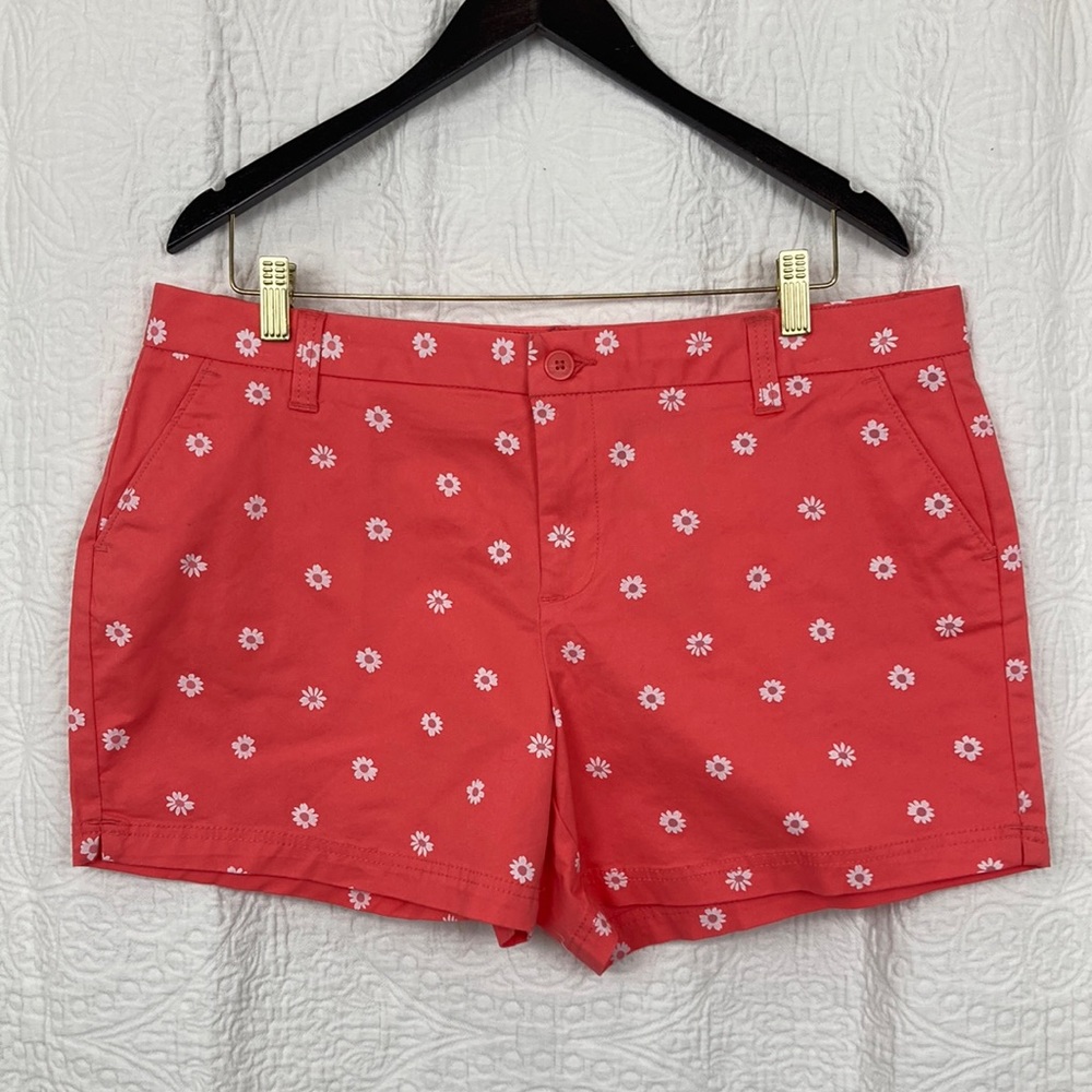 Magellan Outdoors Women’s Light Salmon Daisy Print Twill Shorts sz 14